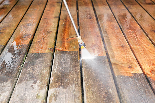 Best Patio and Deck Pressure Washing  in Sinton, TX