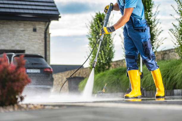 Best Parking Lot and Garage Cleaning  in Sinton, TX